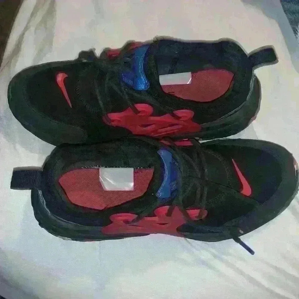 Retro NIKE athletic shoes 5.5 - Picture 1 of 6